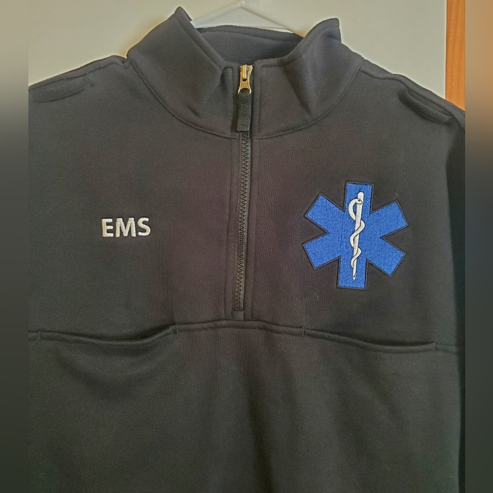 Custom Made EMS Quartet Zip Sweater Medium Black Pockets EMT Brand New - Picture 2 of 7